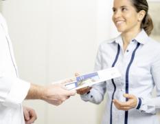 Diakonissen Tagesklinik Linz Dame mit Befund